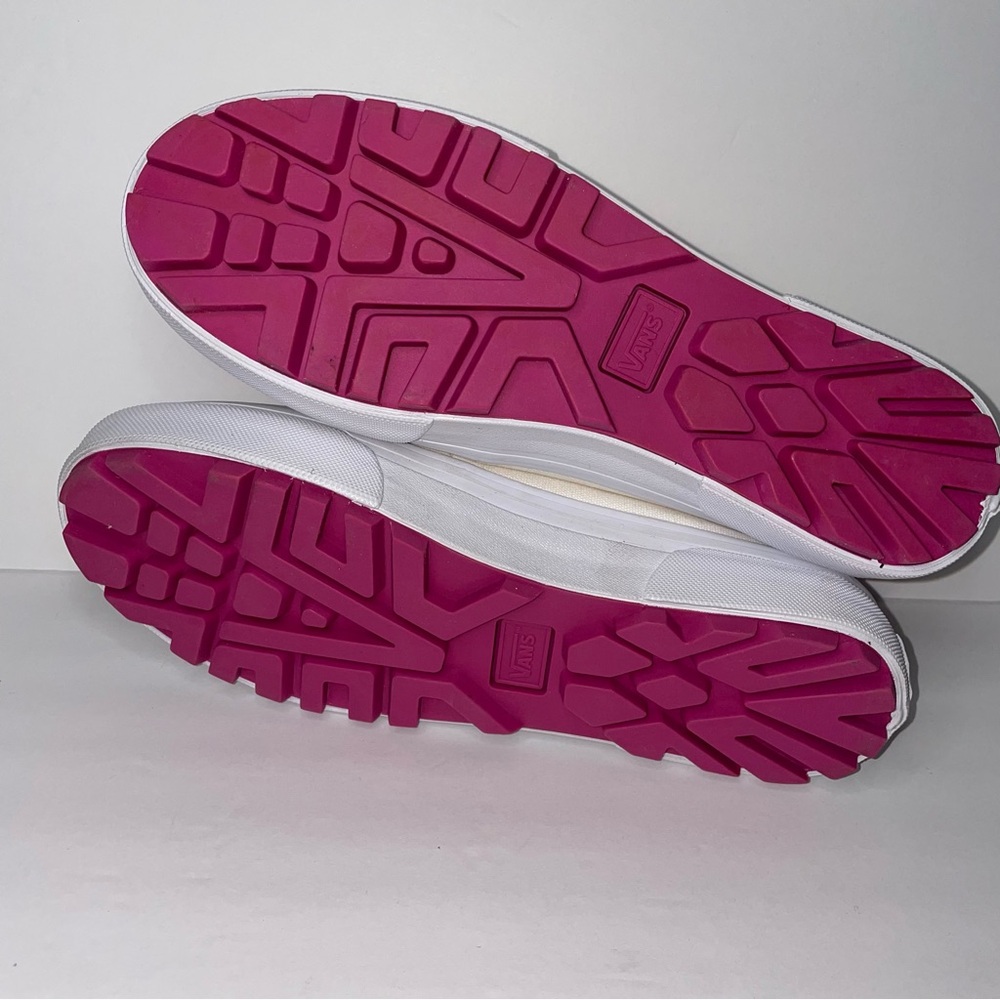 NWOB Vans X Barbie Style 93 Dx Mary Jane Sneakers - Picture 9 of 9